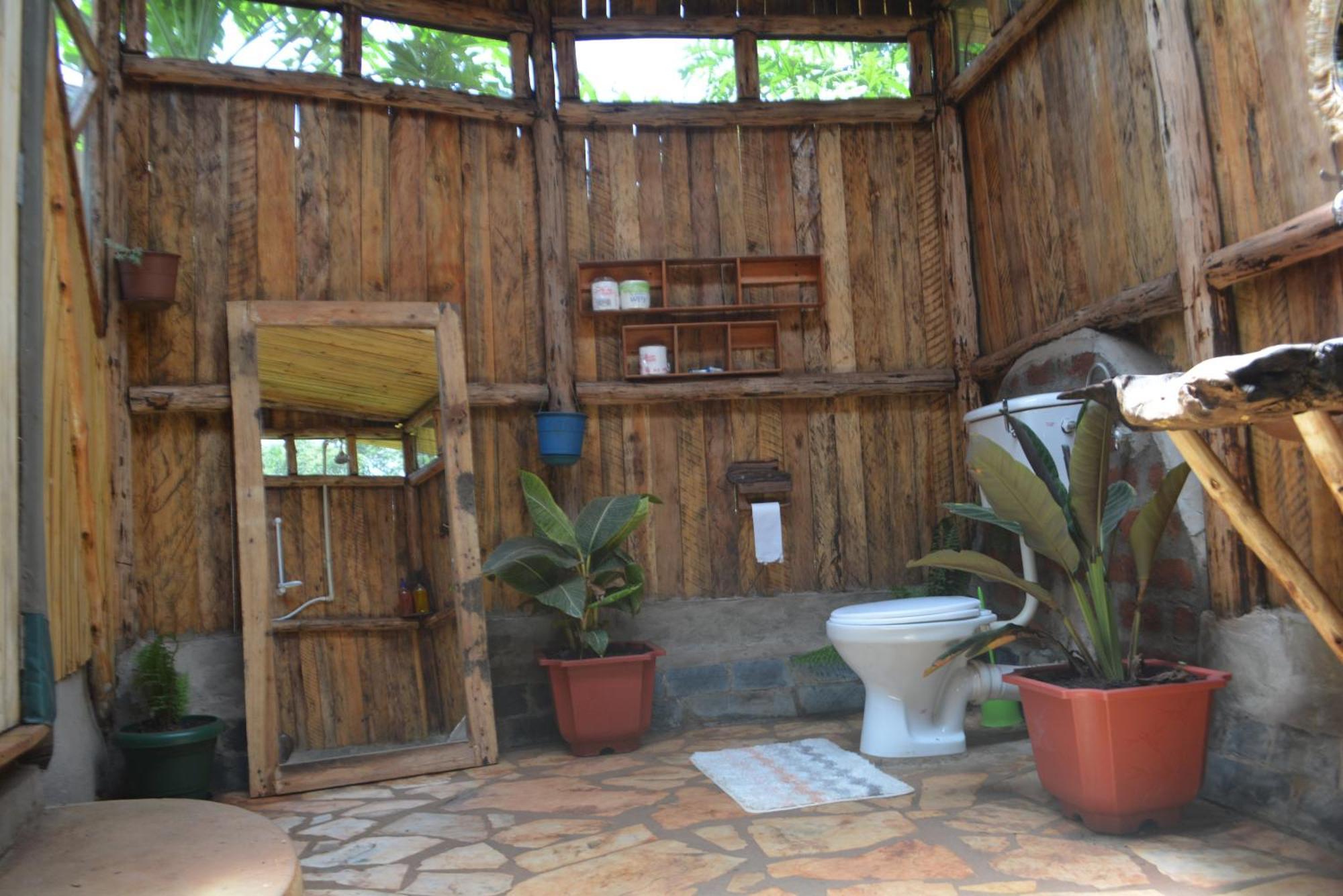 Jinja Backpackersホステル エクステリア 写真